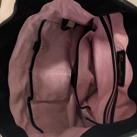 Dooney and Bourke Black Leather Shoulder Bag with inside key hook. - Picture 9 of 9